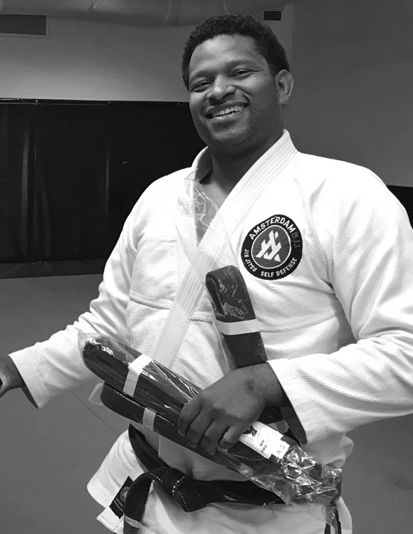 Instructor Raoul Hiwat